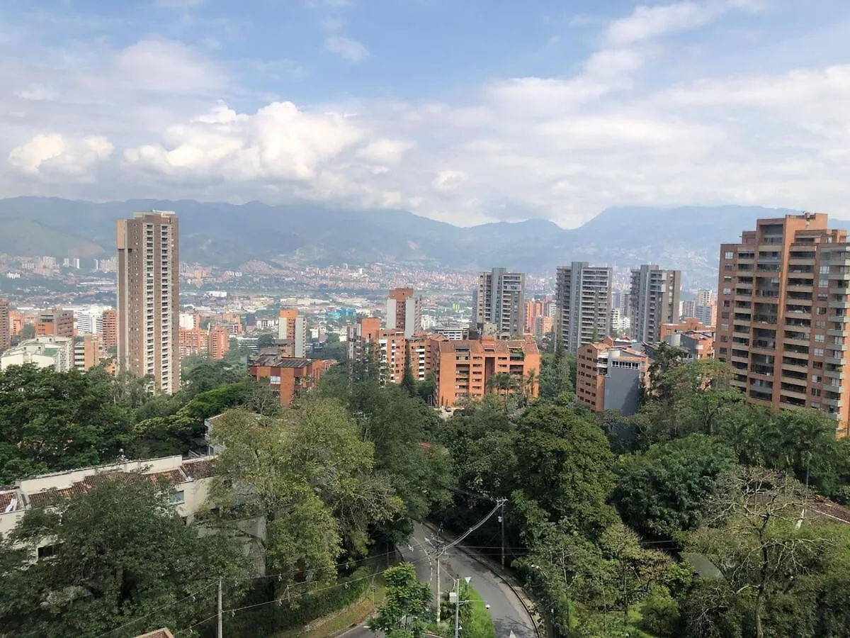 Magnificent Apartment Near Lleras And Provenza 메딜린 콜롬비아